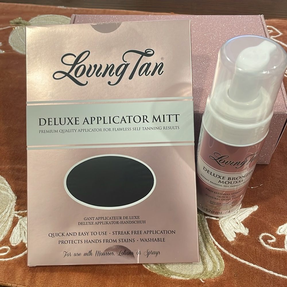 Loving Tan Deluxe Bronzing Mousse (Medium) + Applicator Mix